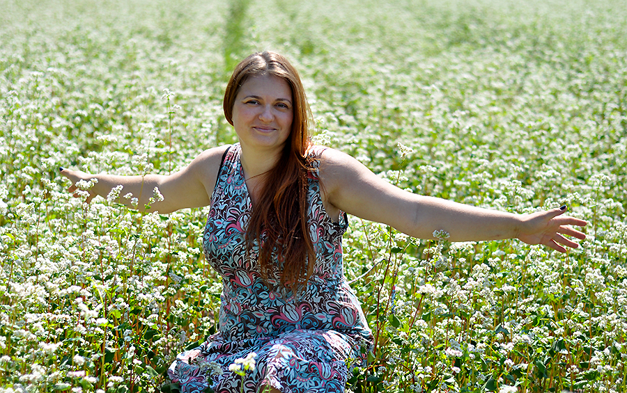 "Сонячна земля": як подружжя з Чернігівщини на зеленій гречці та трав’яних чаях заробляє